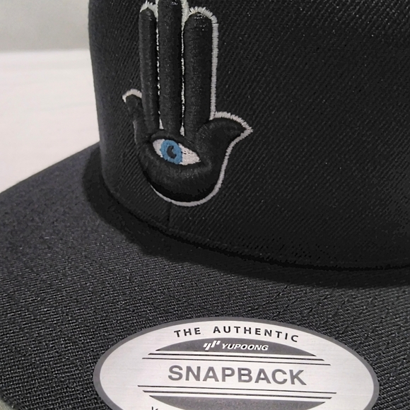 Hamsa Hand 3rd Eye 3D Embroidered Black Snapback Hat Flat Bill 6 Panel Yupoong - Picture 3 of 10